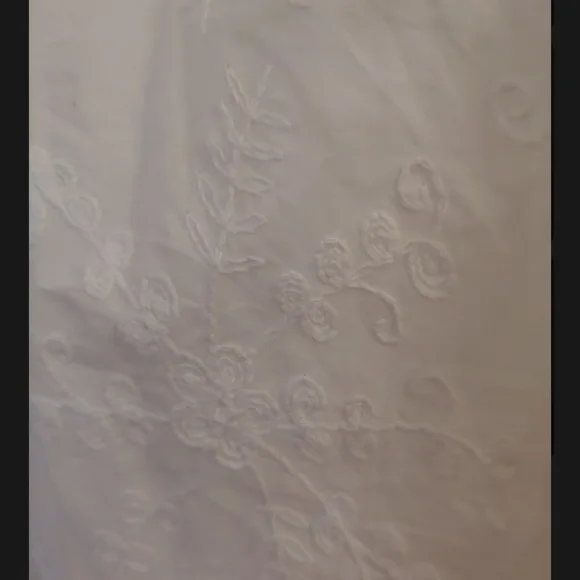 Dressbarn White Embroidered Lace Blouse | Cottagecore Top | Size 1X - Picture 4 of 5